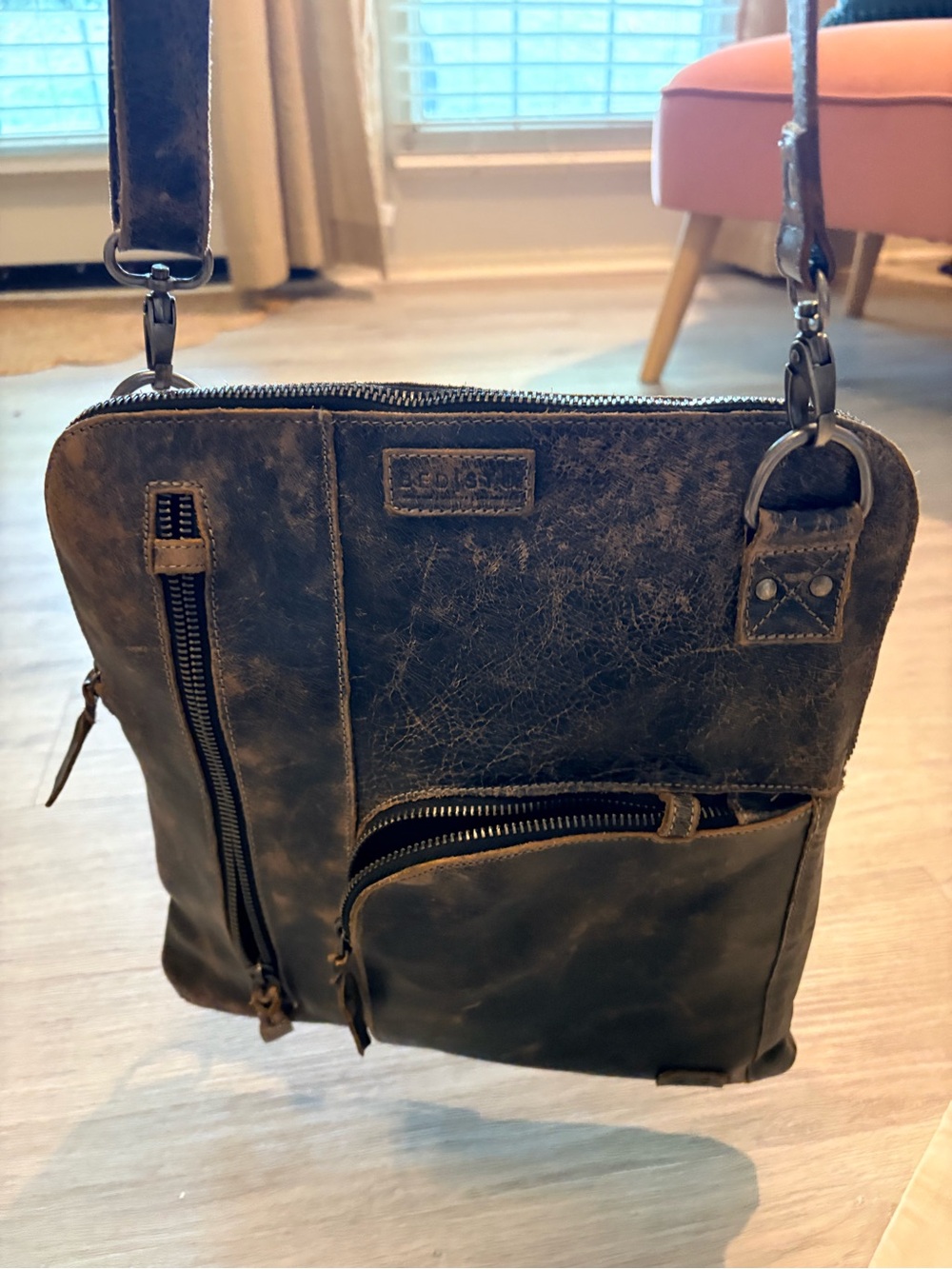 BedStu Aiken Crossbody Bag - Picture 7 of 7
